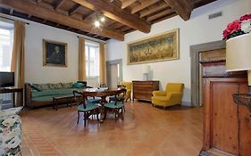 Navona Elegant Two Bedroom Apartment